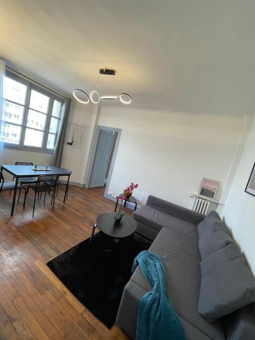 Profitez Du Calme De Courbevoie La Defense Appartement Buitenkant foto